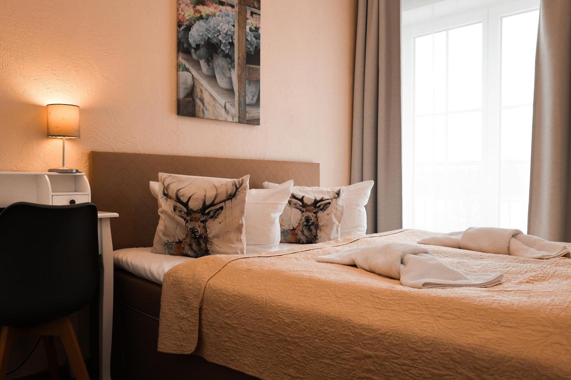 Strandhotel Vier Jahreszeiten Buckow Bagian luar foto