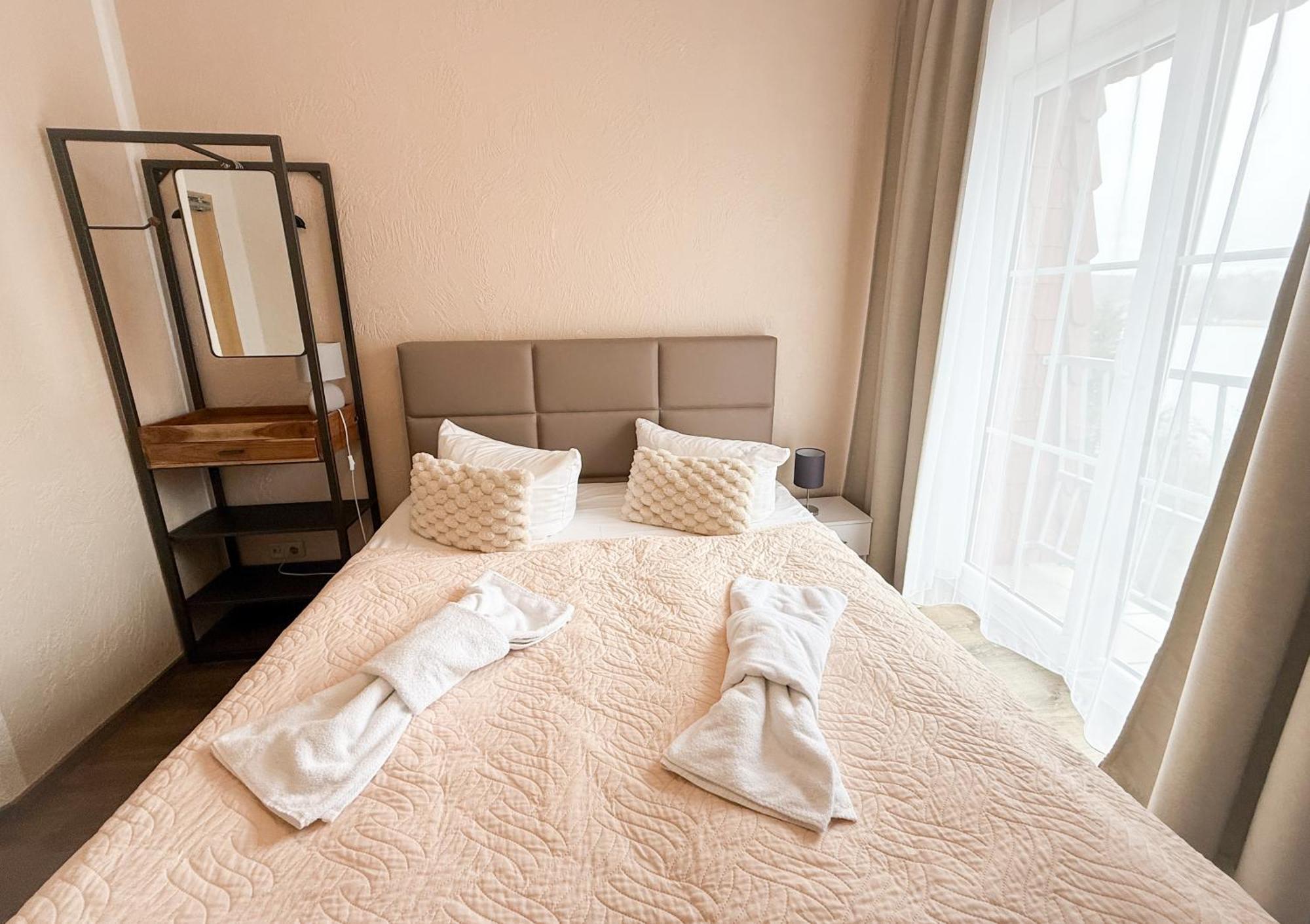 Strandhotel Vier Jahreszeiten Buckow Bagian luar foto